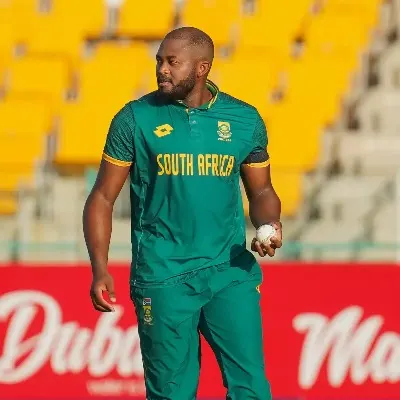 Andile Phehlukwayo